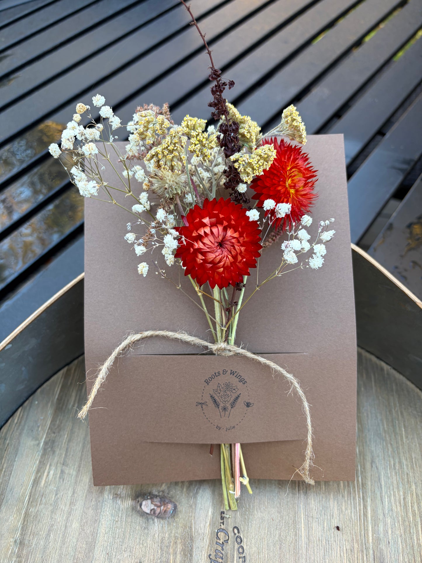 Dried flower bouquet