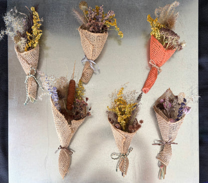 Dried flower magnet