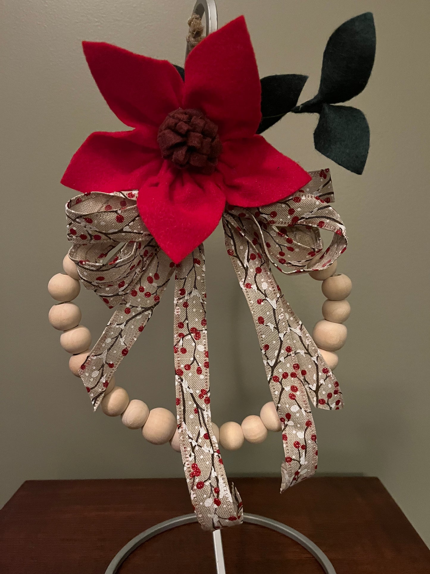 Wreath-Beaded or Jute